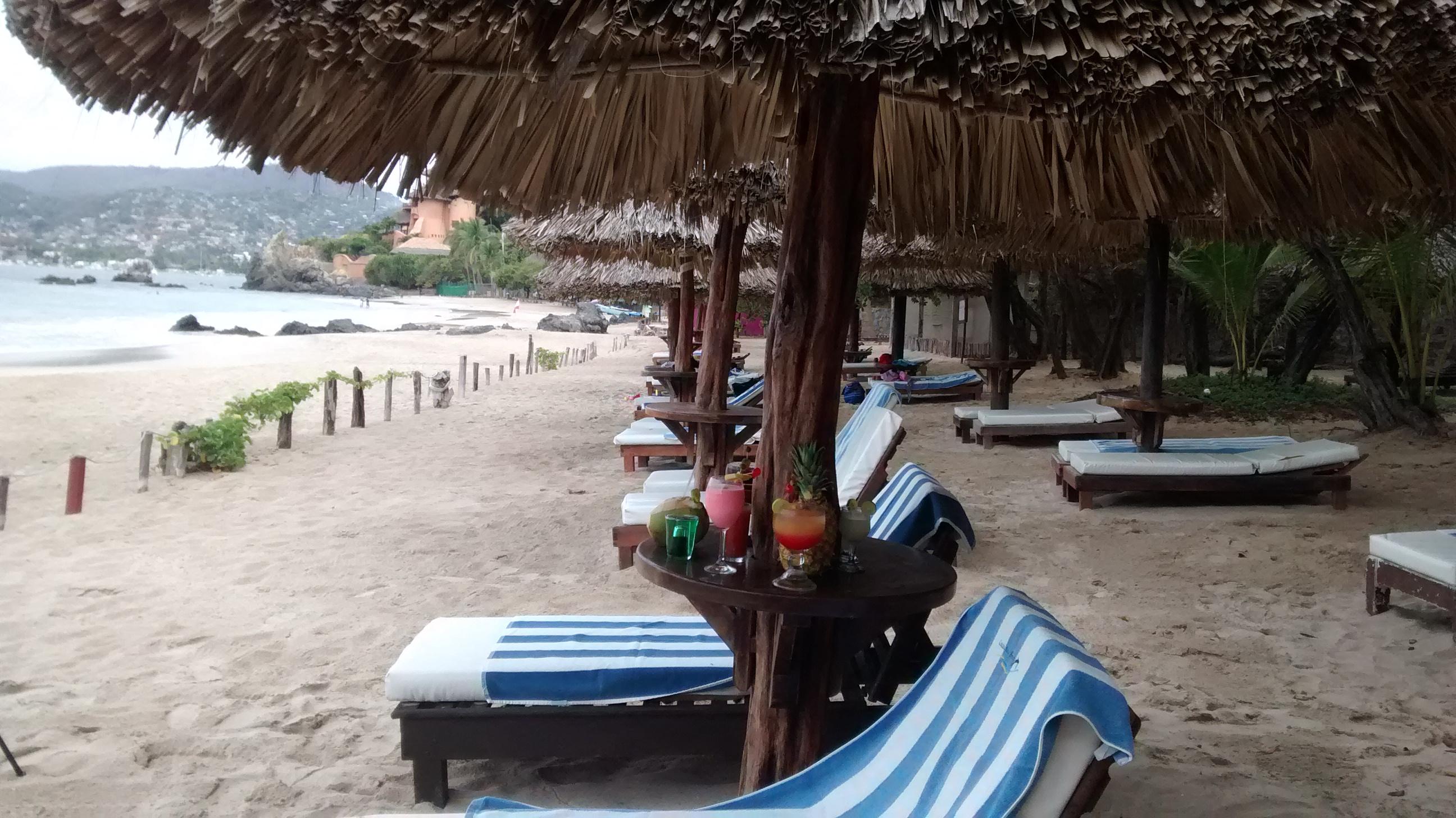 Hotel Catalina Beach Resort Zihuatanejo Exteriér fotografie